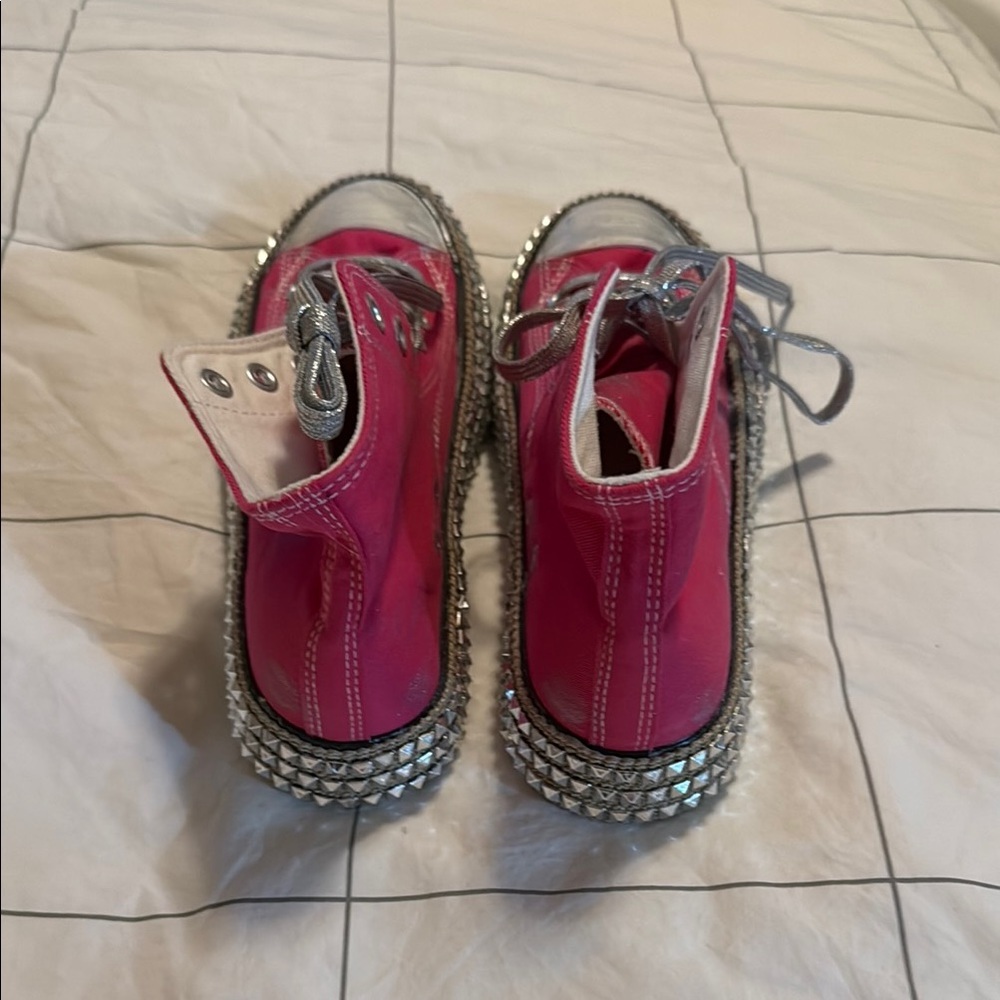 Mi.iM Pink and Silver Sneakers‎ with Sparkling Accents Size 8 - Picture 2 of 6